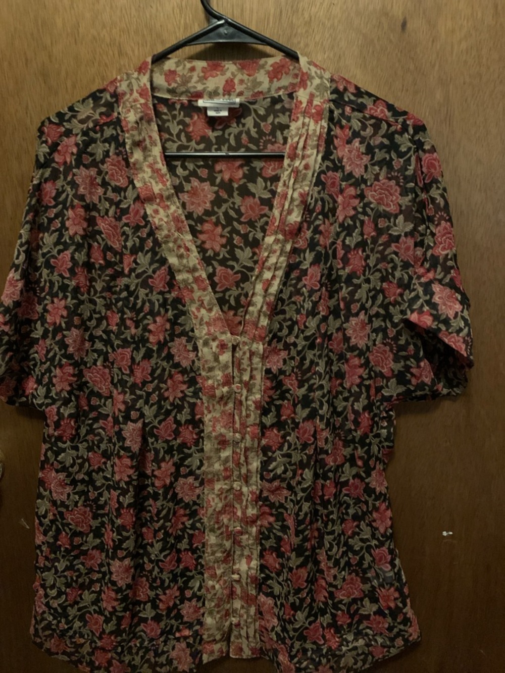 Floral V-Neck Short Sleeve Blouse - Pink on Black sheer size large